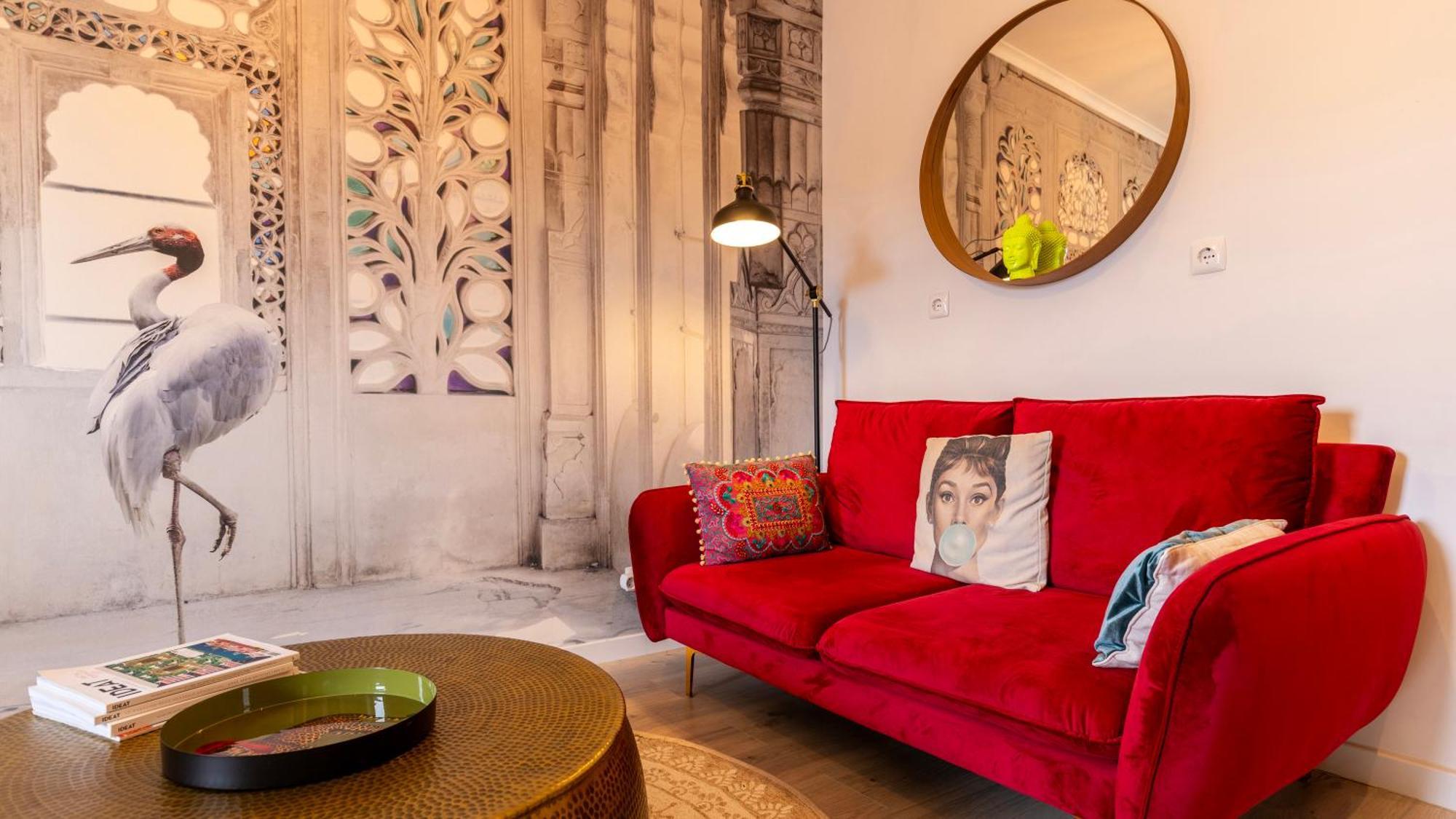 Sunny Design Apt In Praca Das Flores By Lovelystay Lisbon Luaran gambar